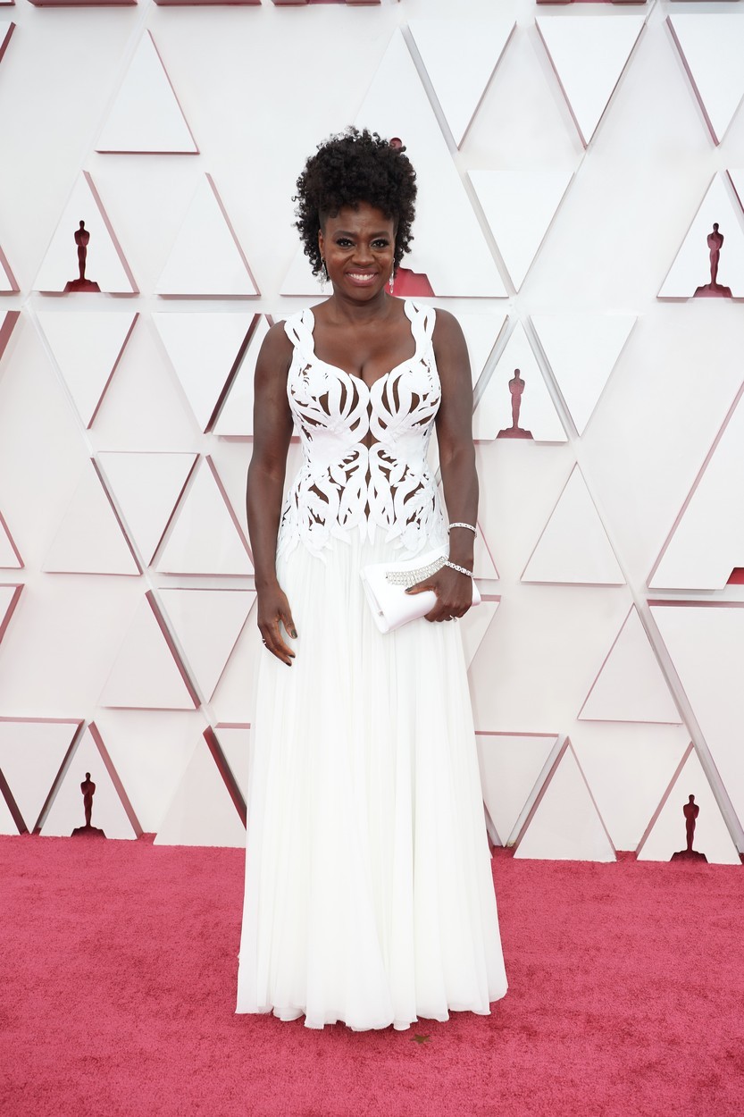 Viola Davis v obleki Alexander McQueen