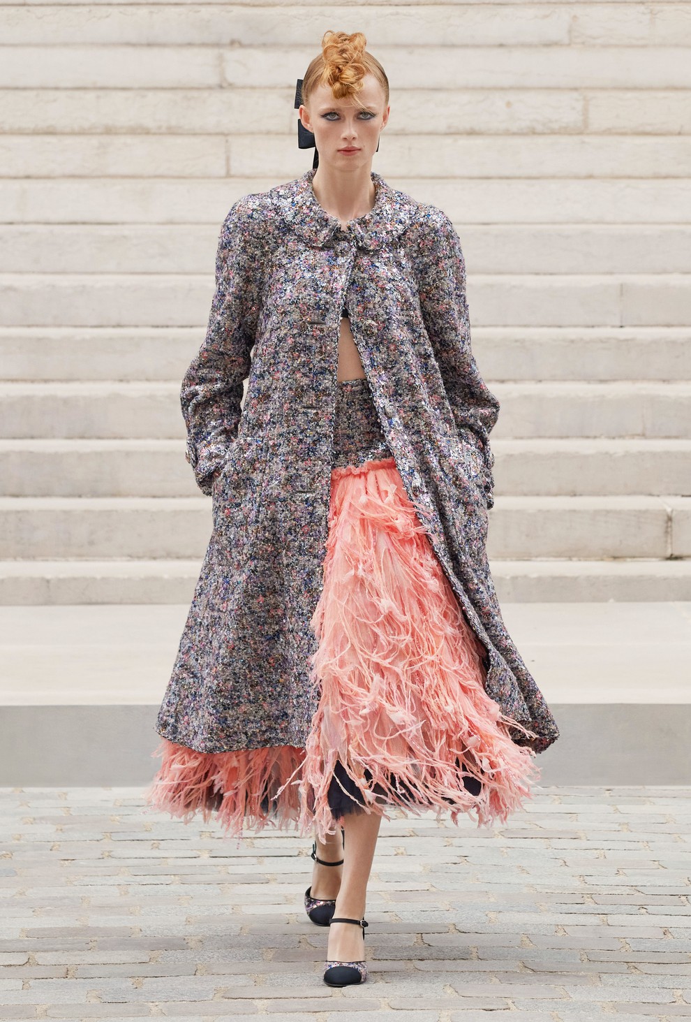 Oglejte si najlepše videze z modne revije Chanel Haute Couture jesen/zima 2021/22