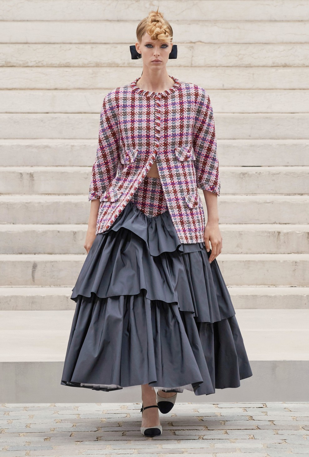 Oglejte si najlepše videze z modne revije Chanel Haute Couture jesen/zima 2021/22