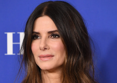 Balerinke, sandali ali natikači, karkoli že, pustili so vtis: Sandra Bullock je našla popolno obutev za vsak dan