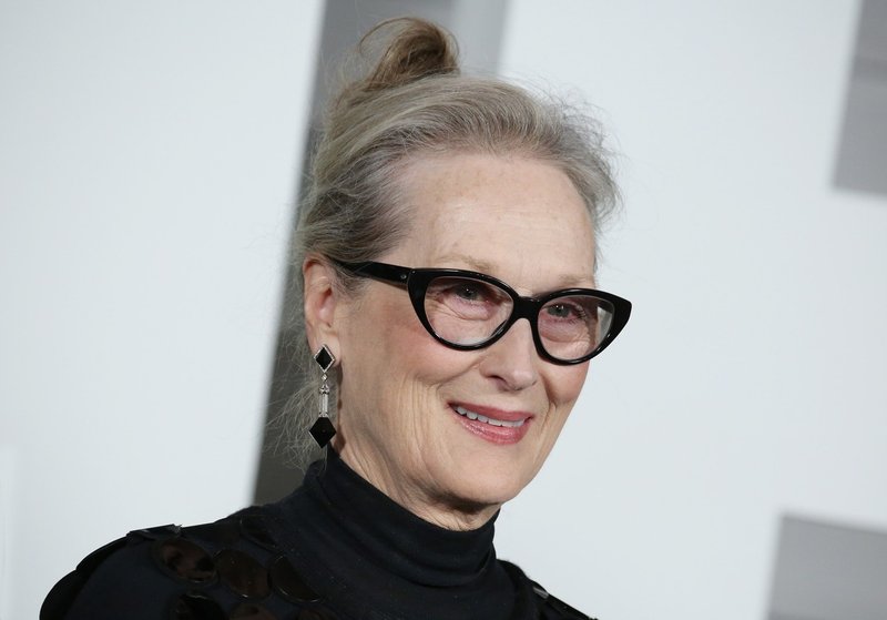 Meryl Streep je s to pričesko videti vsaj deset let mlajša (foto: Profimedia)
