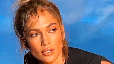 Jennifer Lopez napoveduje vrnitev trenda izpred dvajsetih let, na katerega ste zagotovo pozabili