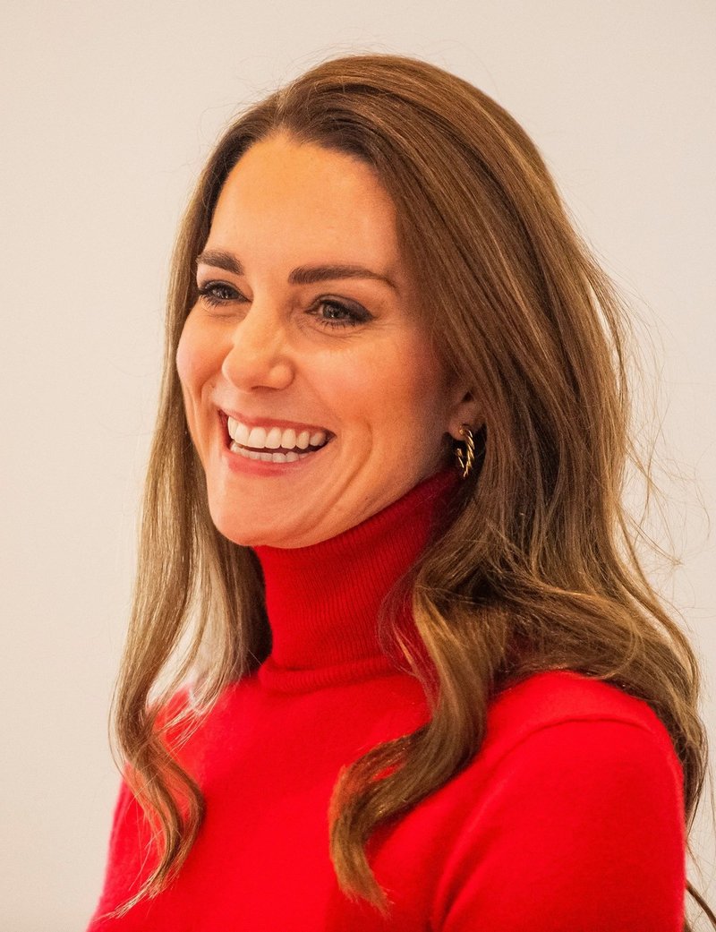 Kate Middleton obožuje te elegantne uhane, ki jih lahko kupite na Asosu (foto: Profimedia)