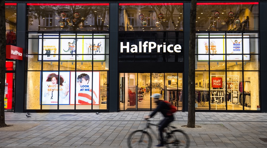 Vrhunske blagovne znamke po ugodnih cenah – odpira se HalfPrice prodajalna v Sloveniji (foto: HalfPrice)