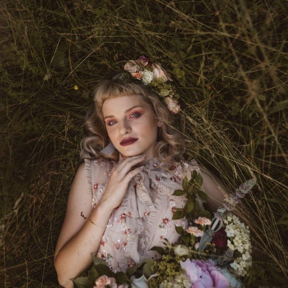 Svojo drago osvojite s šopkom rož in ji pokažite, kako zelo jo cenite (foto: promocijsko gradivo)