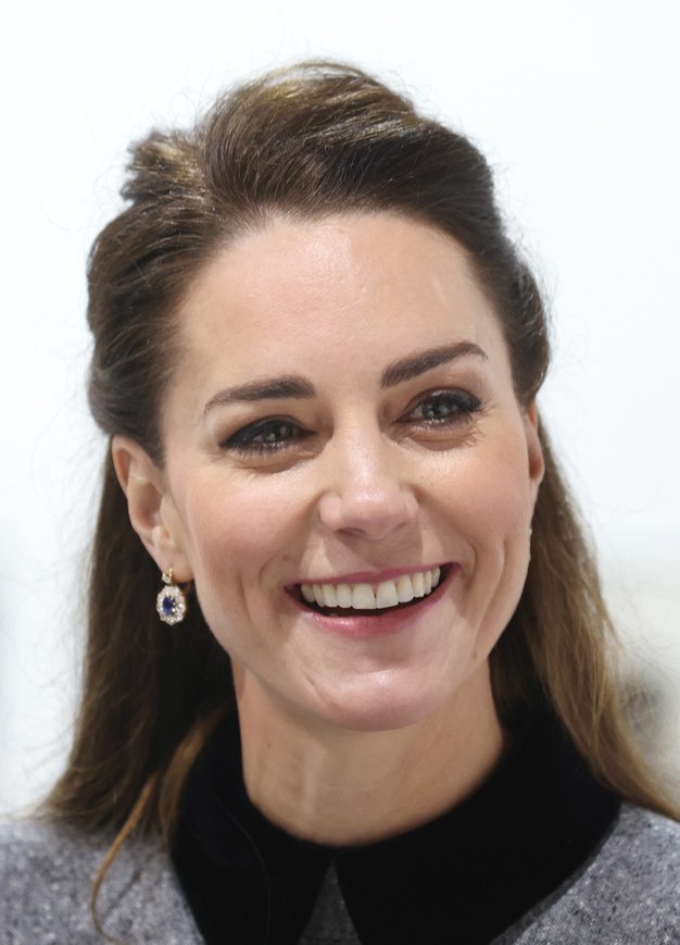 Kate Middleton ujeli med nakupovanjem: Če vam je všeč njen elegantni stil, boste še bolj navdušeni nad njenim stajlingom za prosti čas - Foto: Profimedia
