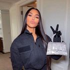 Nov videz Balenciaga Kim Kardashian ocenjujejo za najbolj bizarnega doslej: Resničnostna zvezda je znova v središču medijske pozornosti