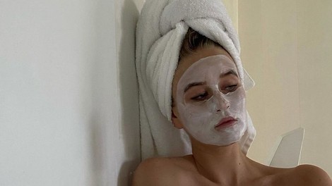 5 napak, ki jih počnejo vse ženske, a uničujejo vašo kožo na obrazu: Zaradi tega se koža hitreje stara in nastajajo gube