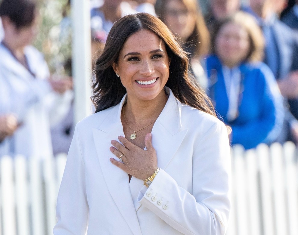 Oglejte si celoten stajling Meghan Markle, ki vas bo navdušil.