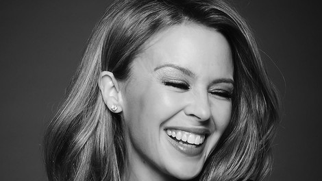 Kylie Minogue razkriva lepotne skrivnosti, ki jih težko verjamemo: Je res tako enostavno izgledati tako dobro?