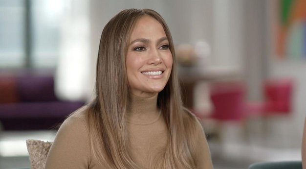 Stilska serija Jennifer Lopez se še ni končala. Od prihoda v New York je J.Lo s pomočjo stilista Roba Zangardija …