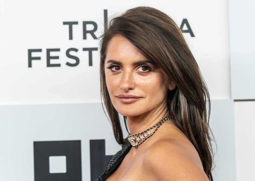 Filmski festival Tribeca v New Yorku letos računa na prisotnost Penélope Cruz, ki se je že drugi dan zapored sprehodila …