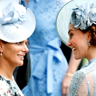 Zakaj sta se Kate Middleton in Zara Tindall obe ustavili pri treh otrokih? Za njuno odločitvijo je utemeljen razlog