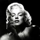 8 neverjetnih lepotnih skrivnosti Marilyn Monroe, ki jih zagotovo ne poznate: Skrivanje pred soncem in 10 ur spanja sta le dve izmed njih!