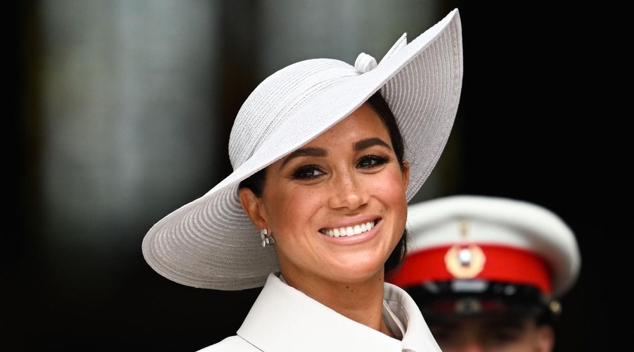 Razkrit pomenljiv stavek kraljice Elizabete II., ki dokazuje, kako zelo jezna je na Meghan Markle (foto: Profimedia)