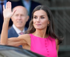 Od Kate Middleton do Letizie Ortiz: Vse kraljeve dame to poletje prisegajo na to ženstveno barvo