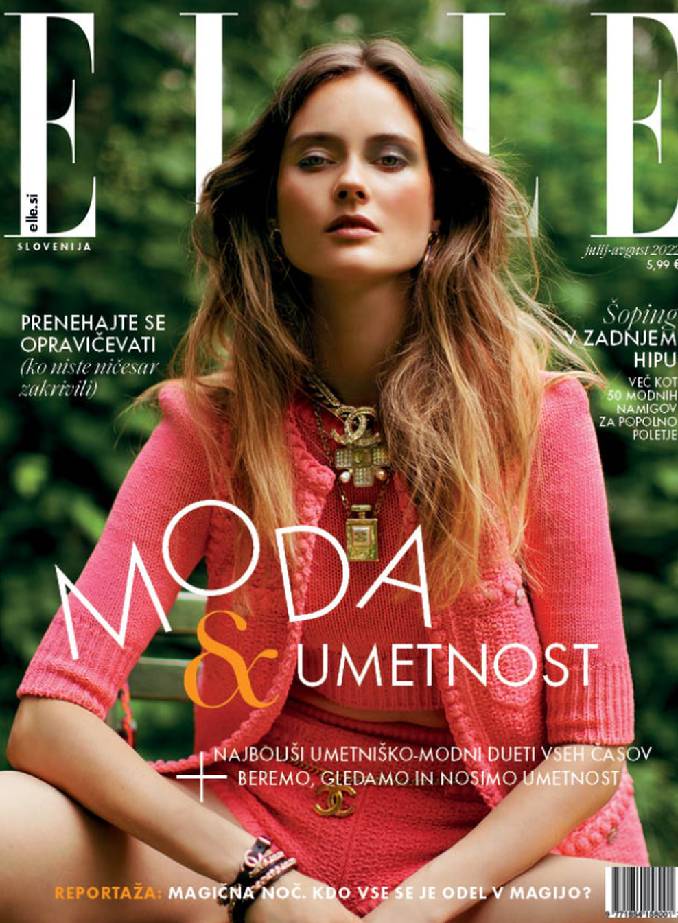 Tukaj je nova Elle! Urednica mode in lepote tokrat predaja dobrodušno popotnico za vaš poletni oddih (foto: Anja Kralj)
