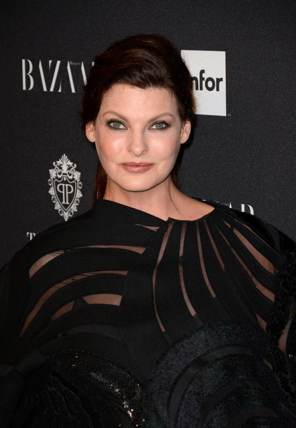 Linda Evangelista “depresivna do te mere, da se sovraži”, potem ko jo je iznakazila estetska operacija (foto: Profimedia)
