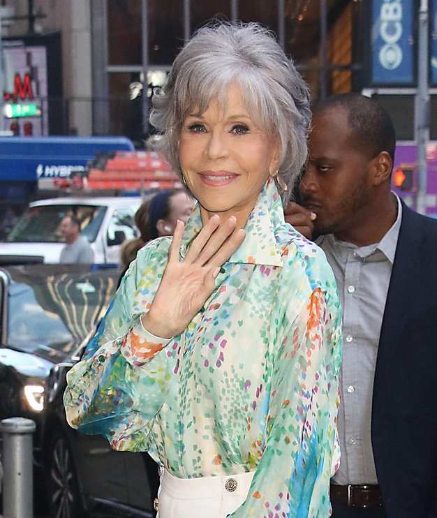 Jane Fonda je poosebljena eleganca. Z dolgo profesionalno kariero in izjemno osebnostjo je igralka iz neštetih razlogov postala ena največjih …