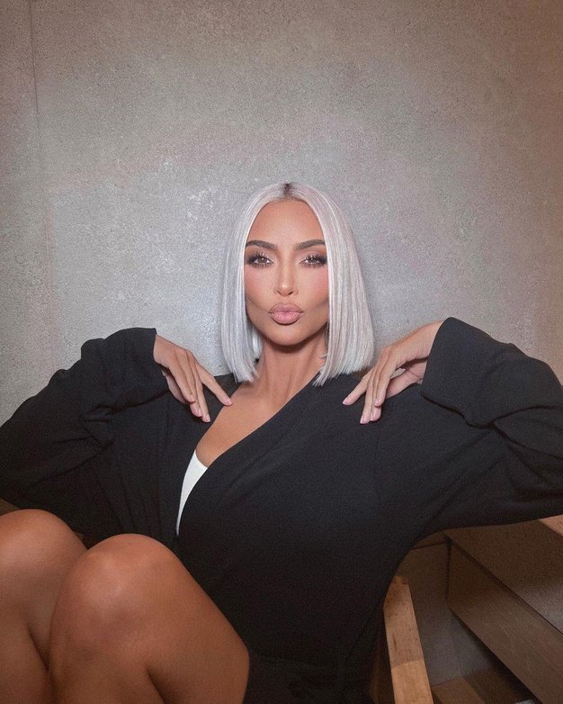 O drastični preobrazbi sester Kardashian in zakaj bi nas moralo skrbeti - Foto: Instagram