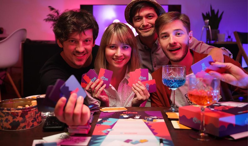 Coupling, the Game – slovenska družabna igra, ki želi zbližati ves svet (foto: promocijsko gradivo)