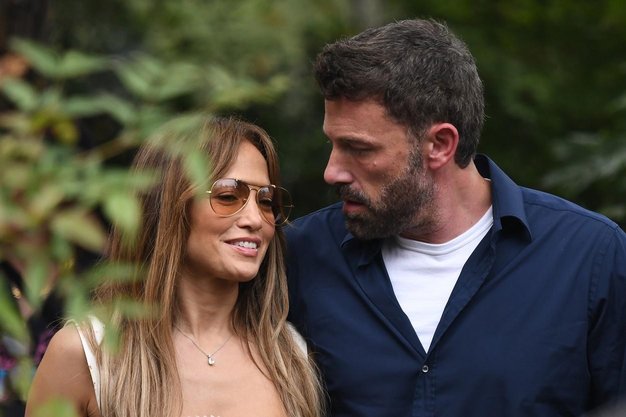 Jennifer Lopez in Ben Affleck sta se na medene tedne vrnila v Italijo: Obiskala sta tudi dom Georgea in Amal Clooney ob jezeru Como - Foto: Profimedia