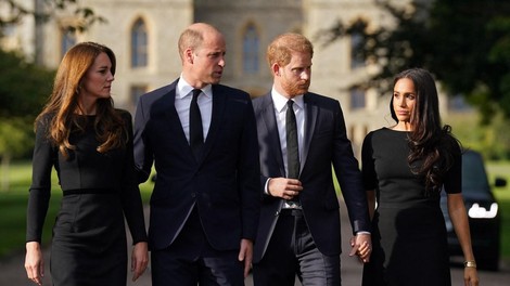 Princ William in Kate Middleton sta imela v Windsorju čustveno srečanje s princem Harryjem in Meghan Markle