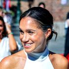 Meghan Markle se je prvič po kronanju Charlesa III. pojavila v javnosti v športni kombinaciji