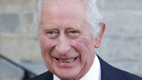 Kralj Charles ni ljubitelj Buckinghamske palače in se ne bo preselil, dokler ne bo prenovljena za 426 milijonov evrov