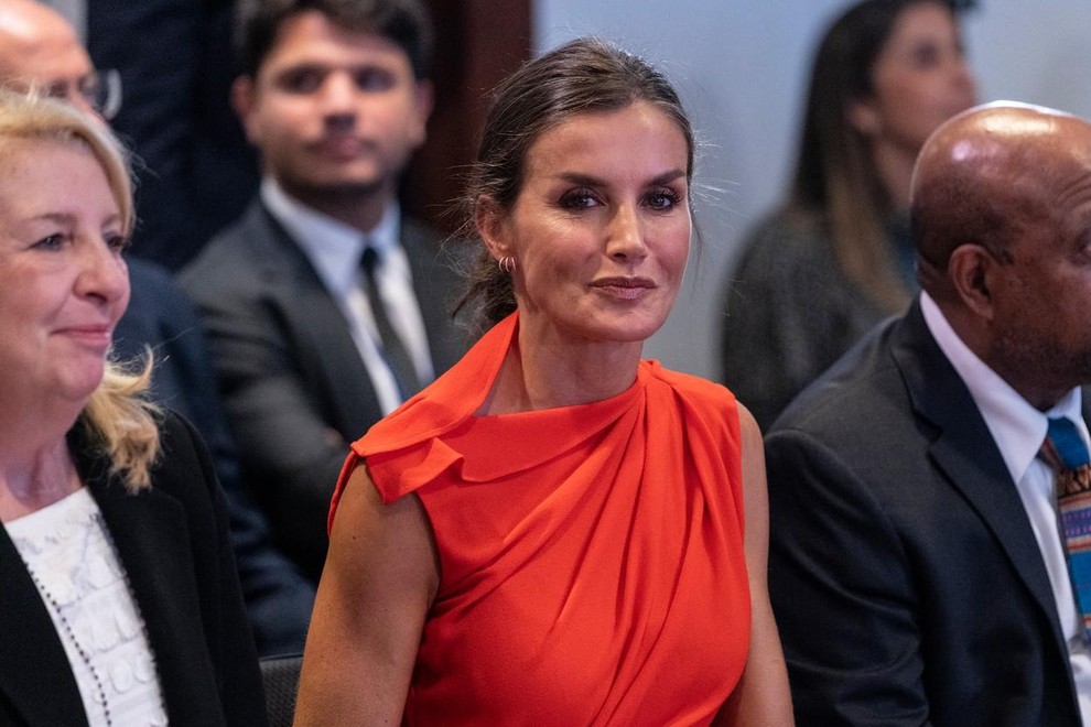 Kraljica Letizia je priletela v New York, da bi se udeležila srečanja, ki sta ga organizirala Unicef in Svetovna zdravstvena …