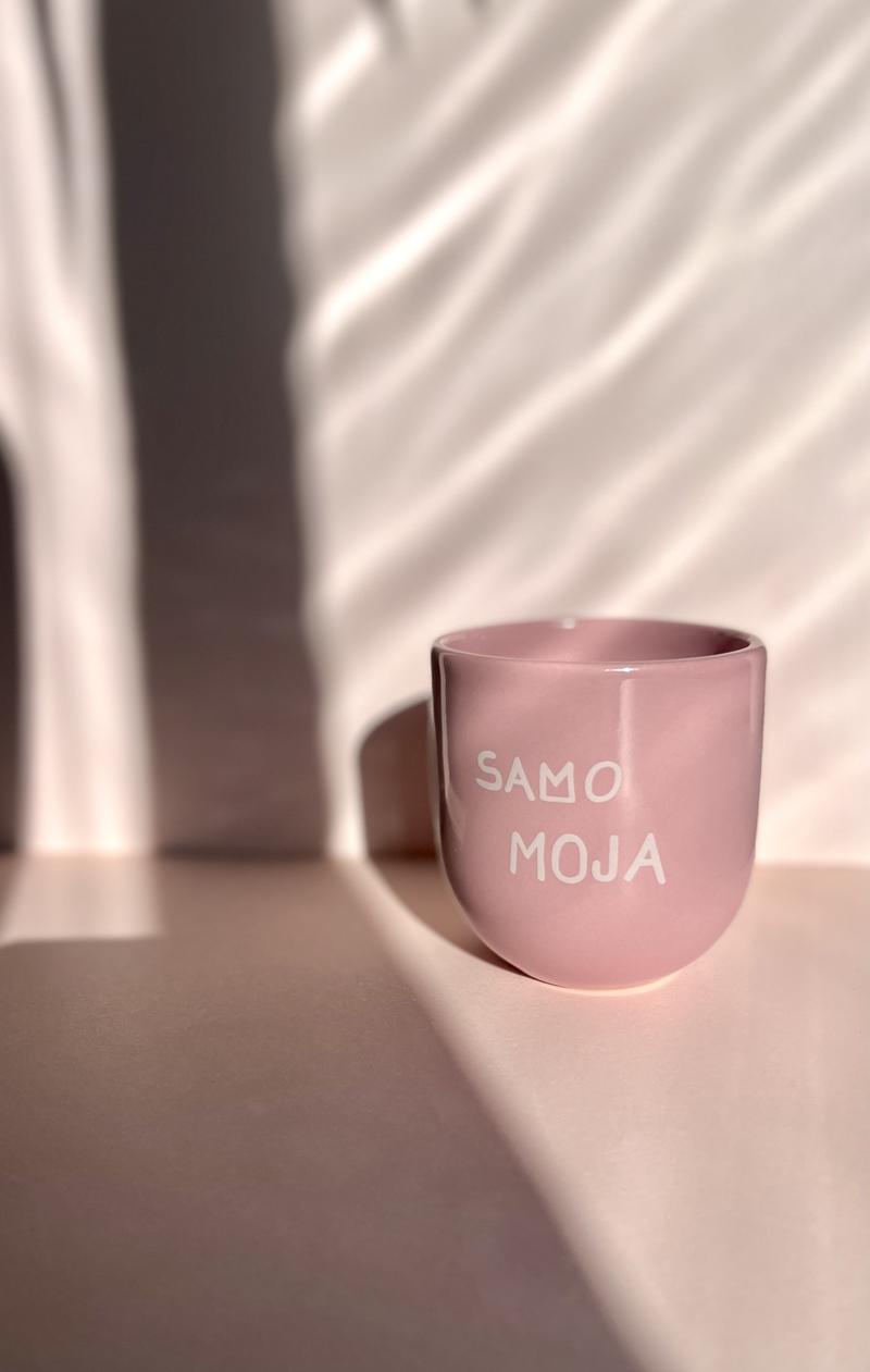 Na poličke Smile Concept Stora je prišla nova Smile x Sisi skodelica, popolna za vašo jutranjo kavo (foto: promocijsko gradivo)