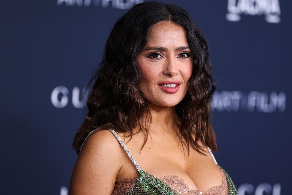 Salma Hayek je bila gostja tradicionalne prireditve LACMA Art+Film Gala, ki poteka v Los Angelesu. Slavna igralka je prišla z …