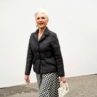 9 modnih kosov, ki jih mora imeti v svoji garderobi vsaka ženska nad 50 let: Navdihnite se, da postanete stilska ikona