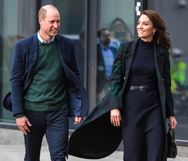Glede na burno obdobje, ki ga preživlja kraljeva družina, morda ni presenetljivo, da se je Kate za včerajšnji obisk odločila …