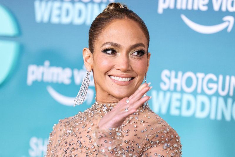 Manikira Jennifer Lopez bo eden glavnih trendov pomladi: "Pomladne sanje" so trend, ki si ga boste želeli posnemati (foto: Profimedia)