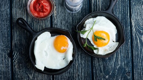 Kardiolog pojasnil, kakšen vpliv imajo jajca na krvni tlak