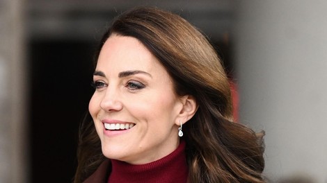 Stroga lepotna pravila, ki skrbijo za svež in sijoč videz Kate Middleton: Njeno ličenje mora biti umirjeno, manikira pa nežna in estetska