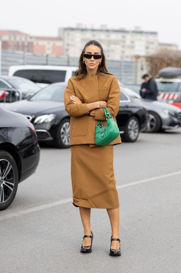 7 trendov čevljev iz 90. let, ki so modni še danes: Enako šik in elegantni so, upreti pa se jim ne morejo niti vplivnice - Foto: Profimedia