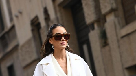 Strokovnjaki se strinjajo: Zara še nikoli ni izdelala tako popolnih belih pomladnih hlač