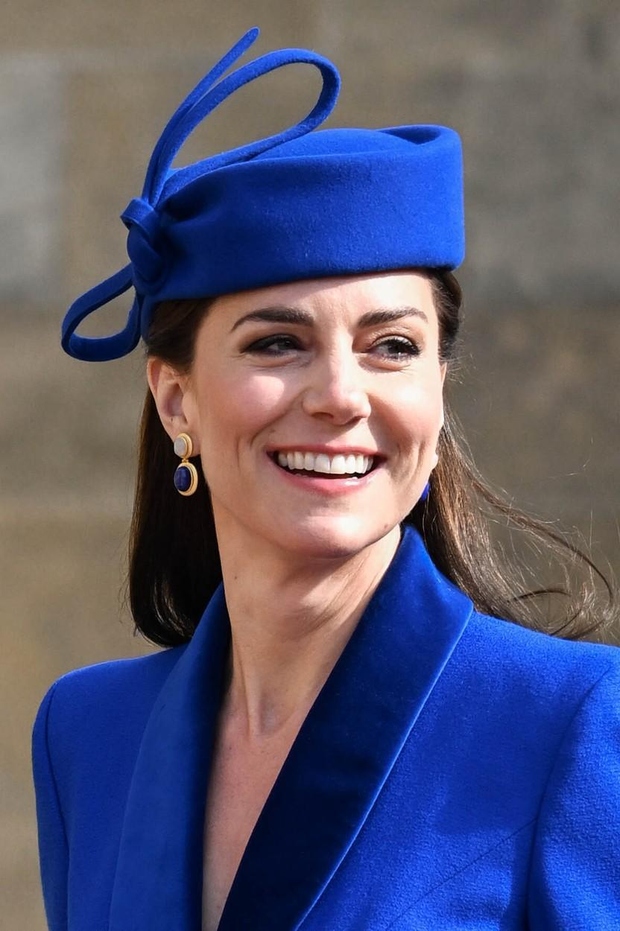 Valižanska princesa se je letos pridružila princu Williamu, princu Georgeu, princesi Charlotte in princu Louisu pri velikonočni maši na Windsorskem …