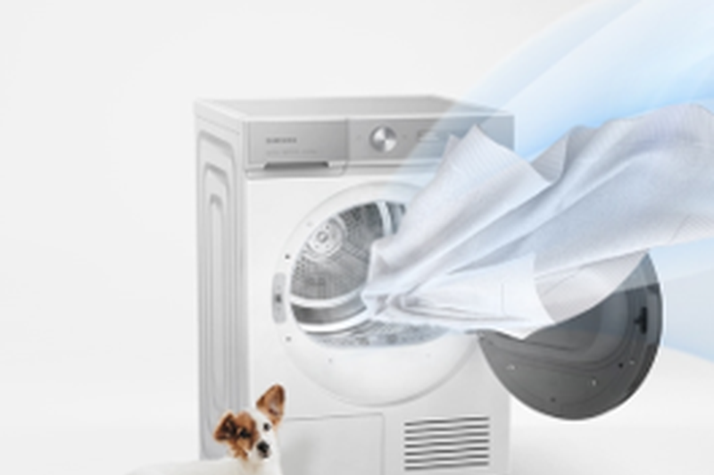 Je vaše oprano perilo polno dlak in blatnih madežev hišnega ljubljenčka? Potem še niste spoznali te pametne pralne naprave! (foto: Samsung)