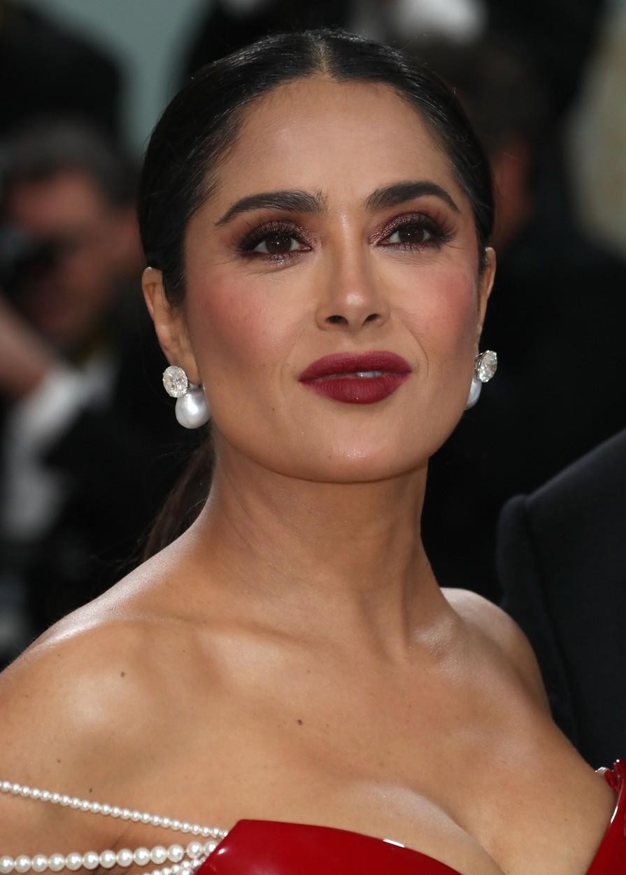 Salma Hayek je vedno eno od najbolj pričakovanih imen na Met Gala in na letošnji prireditvi 2023, ki je bila …