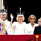 Pričeska kraljice Camille in njenih spremljevalk močno zaznamovala kronanje Charlesa III.: Ali dogodek nakazuje začetek nove "it" pričeske?