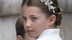 Stal je 36.000 funtov in morala ga je vrniti! Najdražje darilo, ki ga je prejela princesa Charlotte, vam ne bi padlo na pamet