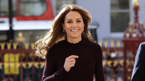 10 modelov hlač, ki jih radi nosita kraljica Letizia in Kate Middleton