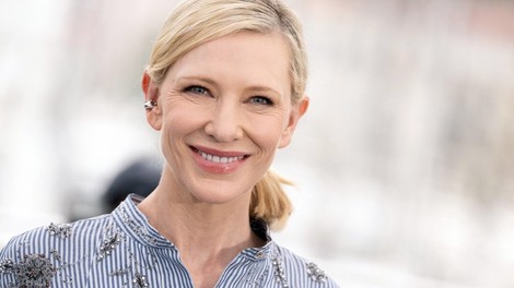 To zmore samo ona: Cate Blanchett na filmskem festivalu v Cannesu v glamurozni "pižami"