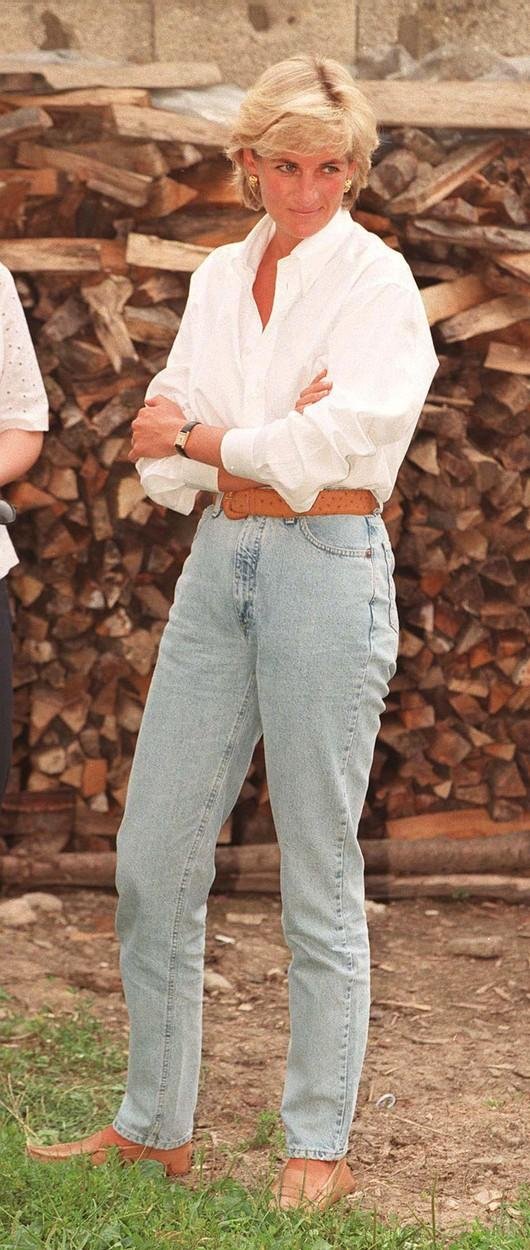 Kate Middleton in Meghan Markle prisegata na te priljubljene hlače, ki jih je nekoč oboževala princesa Diana (foto: Profimedia)