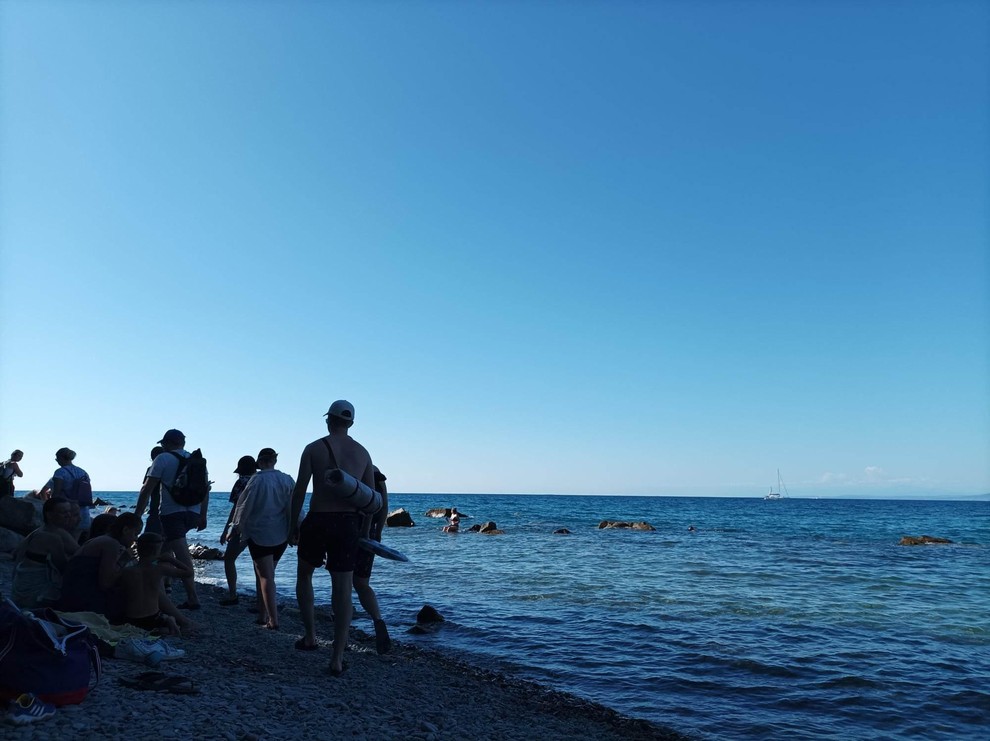 Morski biser Slovenije navdušuje obiskovalce: "To je najlepša slovenska plaža!"