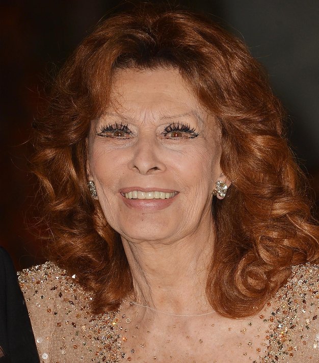 Kako Sophia Loren začne svoj dan in zakaj je tudi pri svojih 89. letih videti tako popolna? Skrivnost je v eni navadi, ki je nikoli ne preskoči - Foto: Profimedia