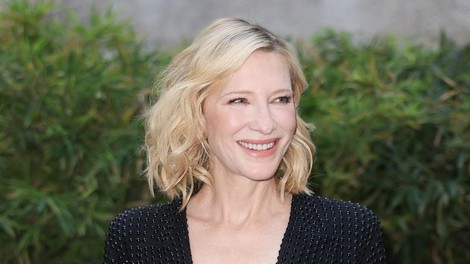 Pozabite na ujemajoče se tope in jopice, to je komplet, ki je to jesen obsedel zvezdnice: Cate Blanchett v le dveh dneh dokazala, da je ta kombinacija vse, kar potrebujete